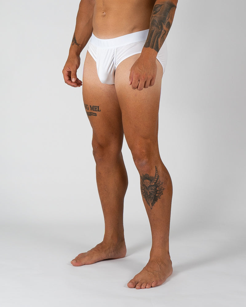 WHITE (BRIEF)