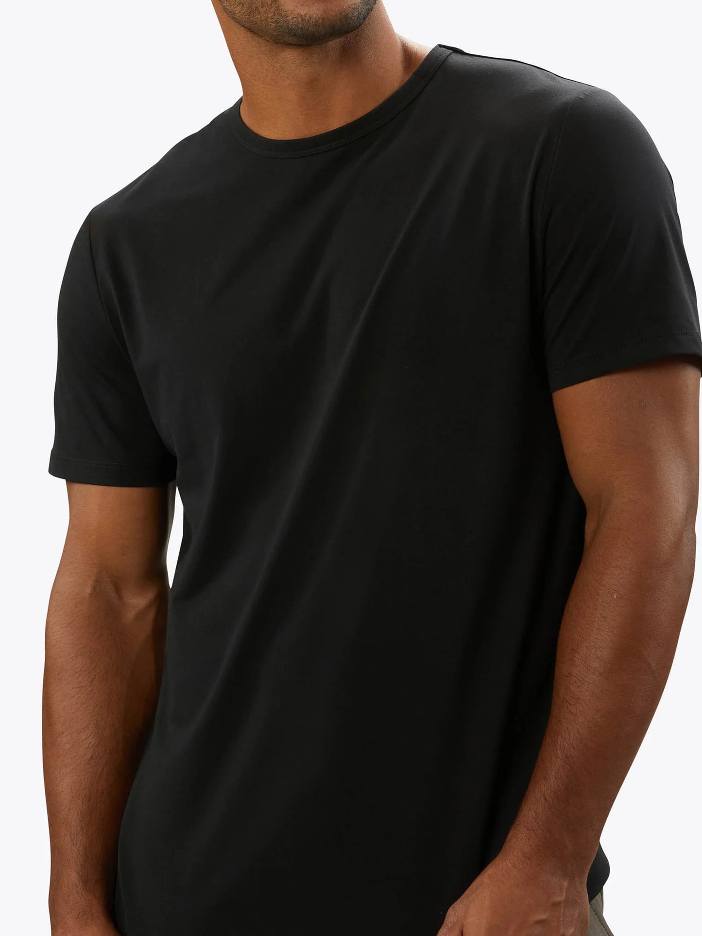 CREW BLACK CURVED-HEM
