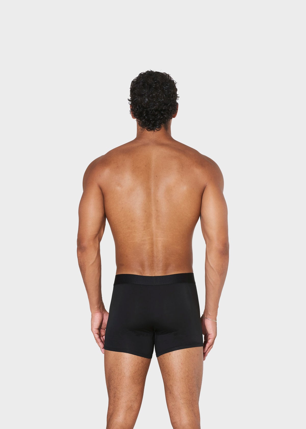 BLACK (SHORT)