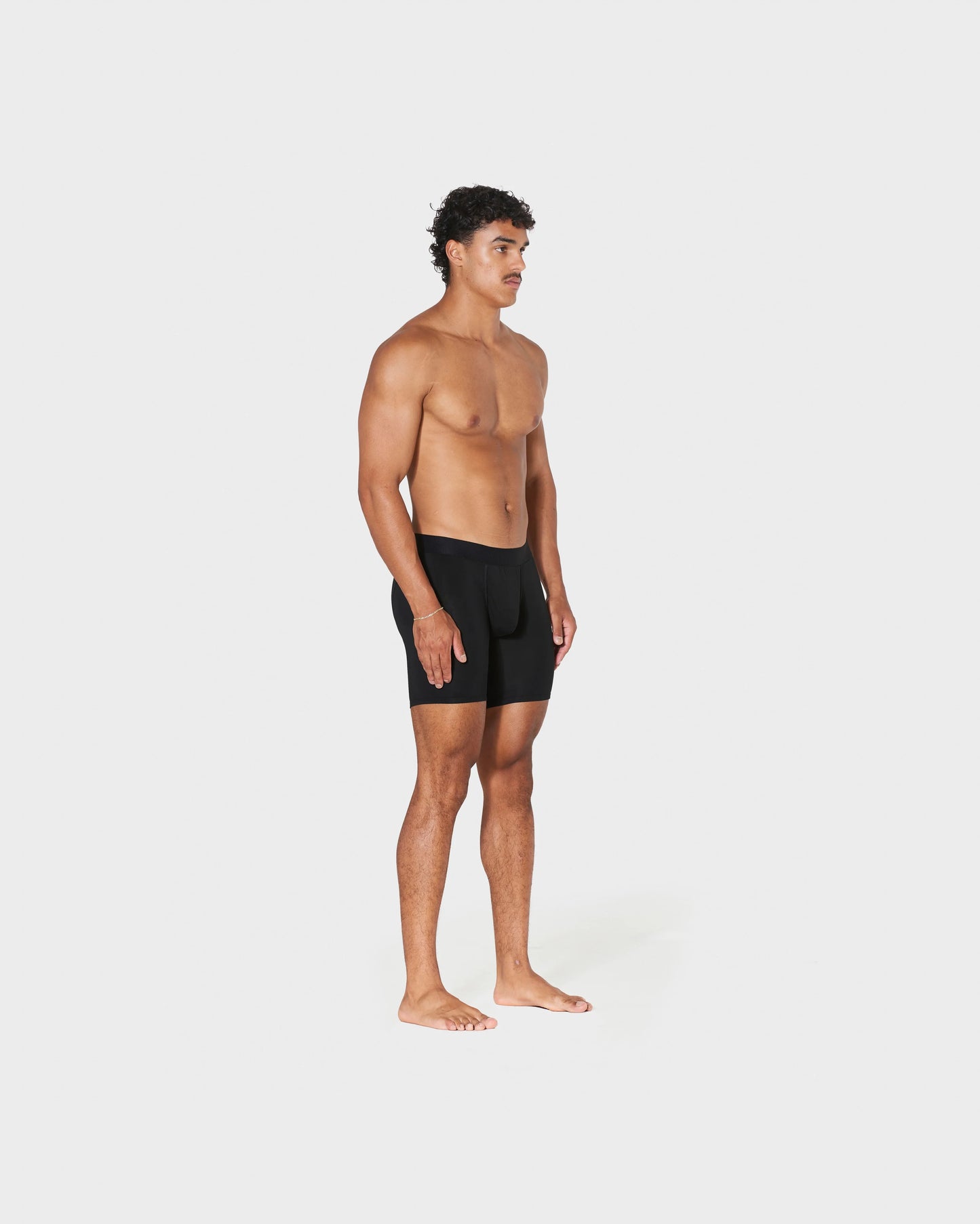 BLACK (LONG) (BIG POUCH)