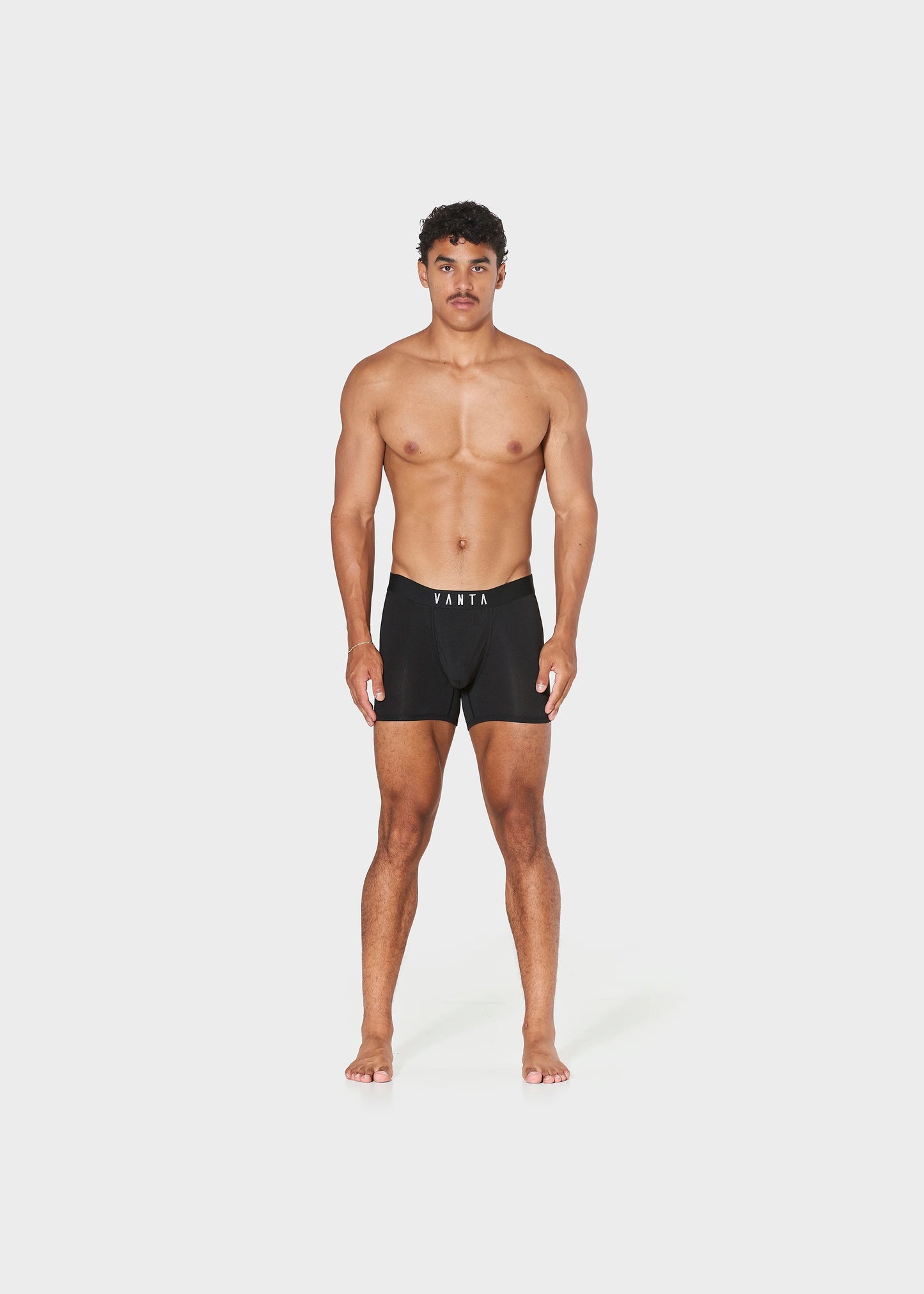 BLACK (SHORT)