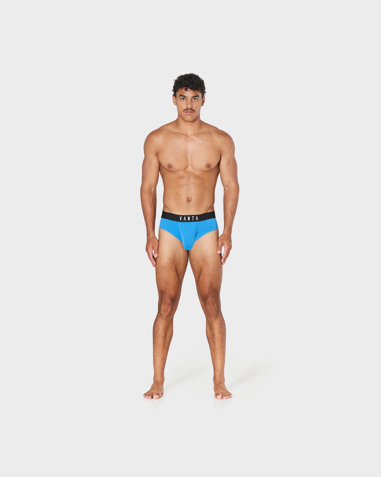 Men's running underwear with secure fit for comfort during movement