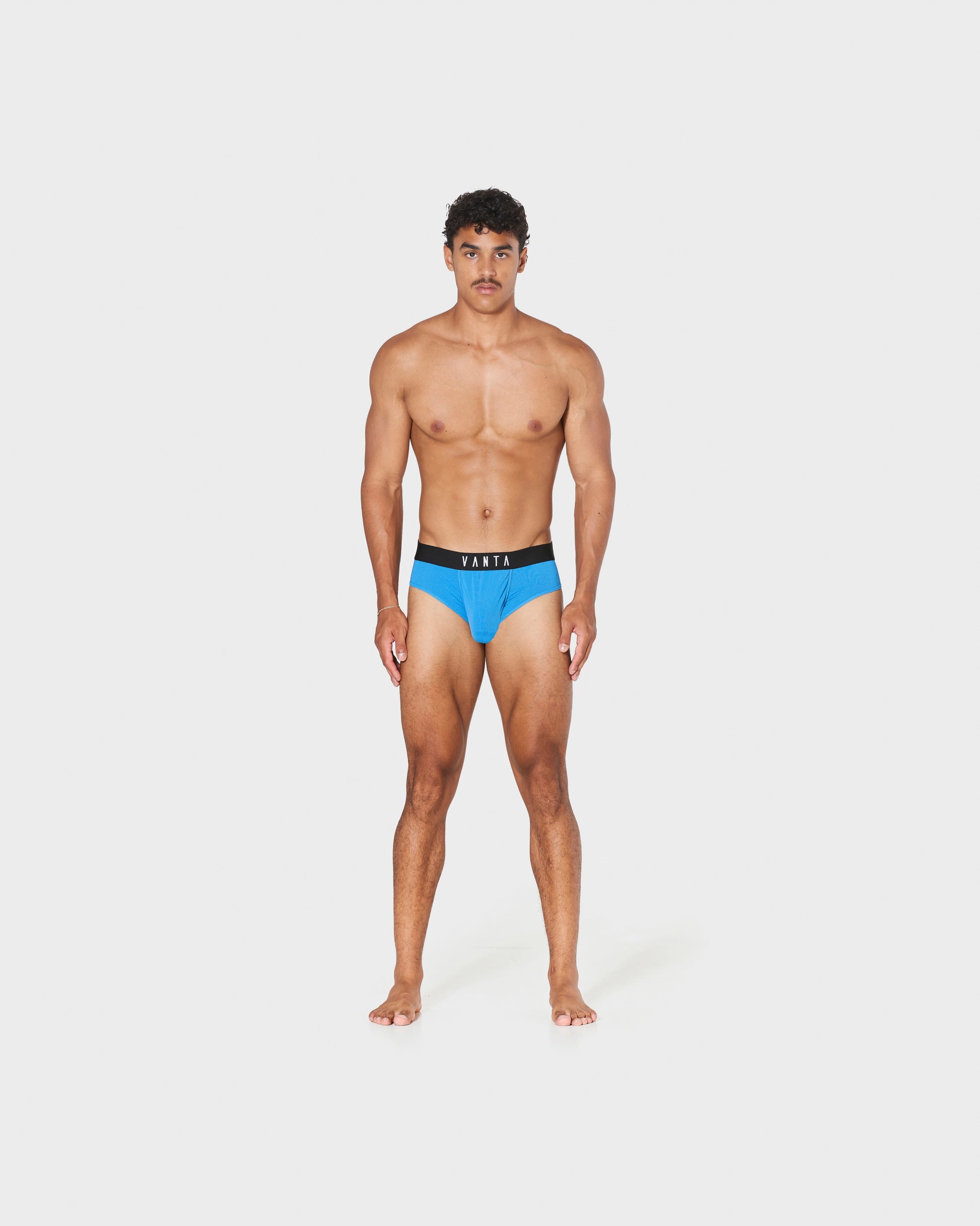 Men's running underwear with secure fit for comfort during movement