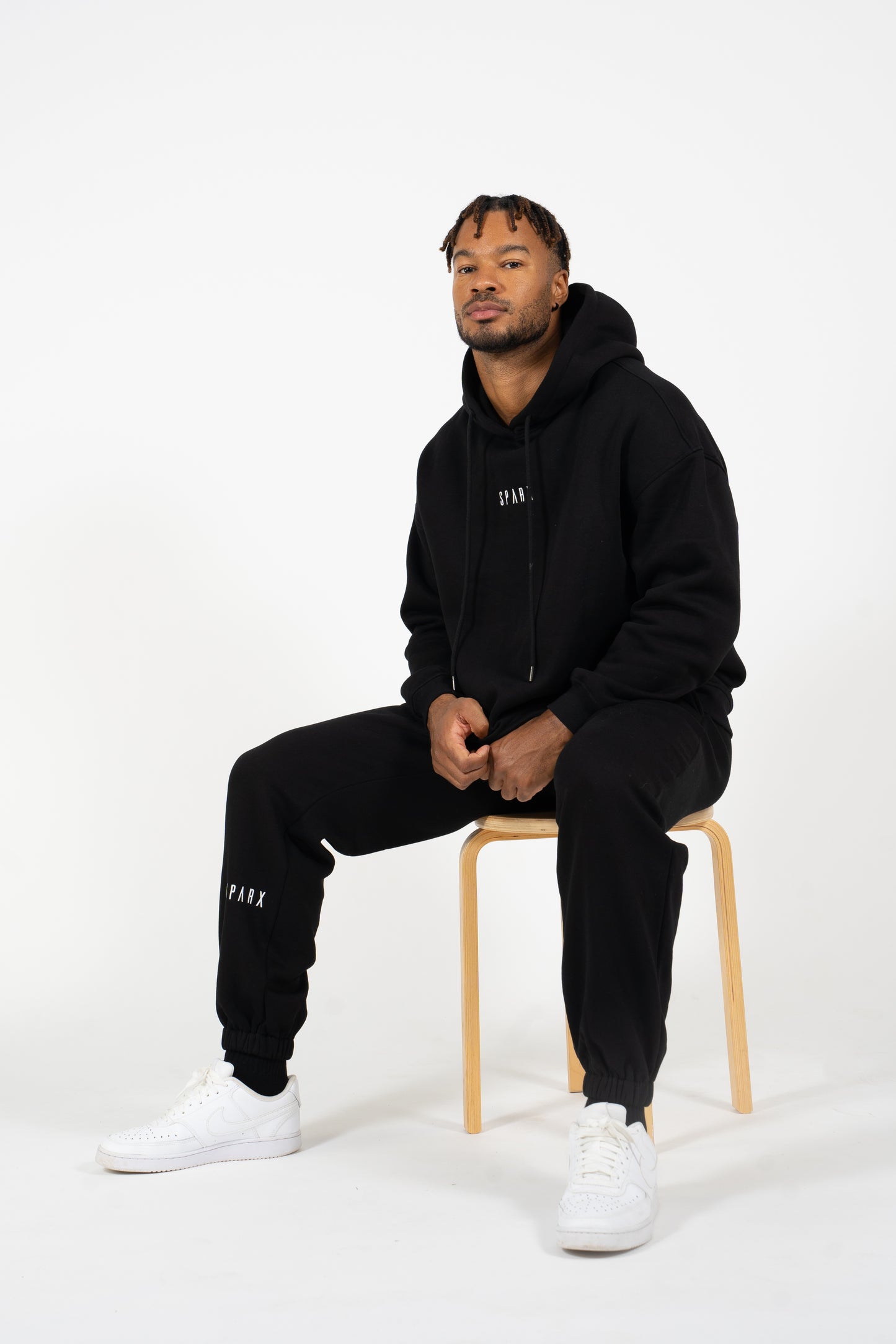 MENS CLASSIC HOODIE